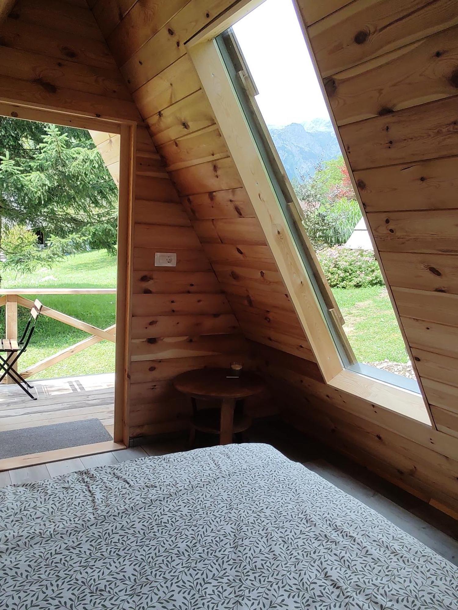 Apartamento Lepa Lopa Stahovica Habitación foto