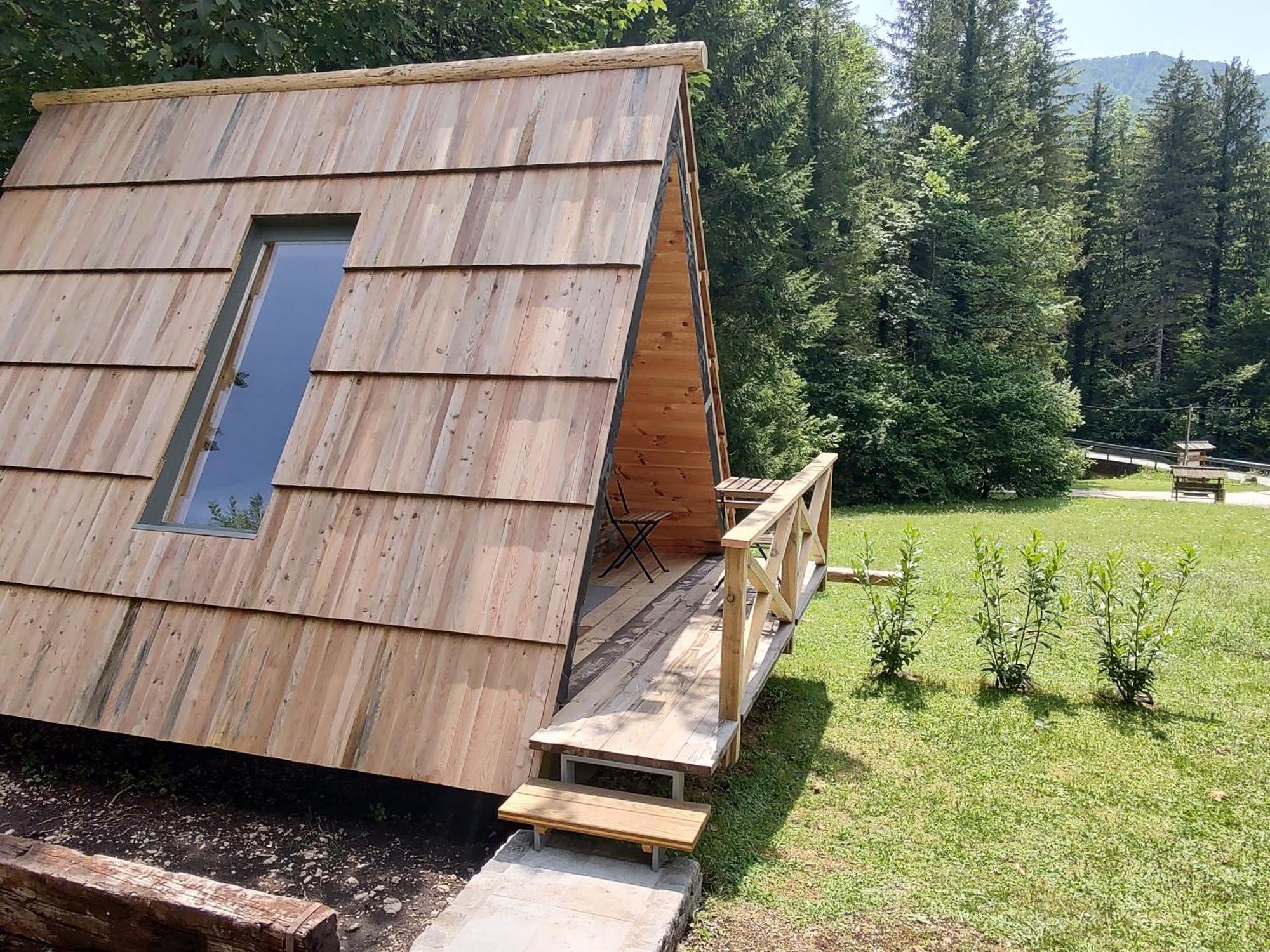 Apartamento Lepa Lopa Stahovica Habitación foto
