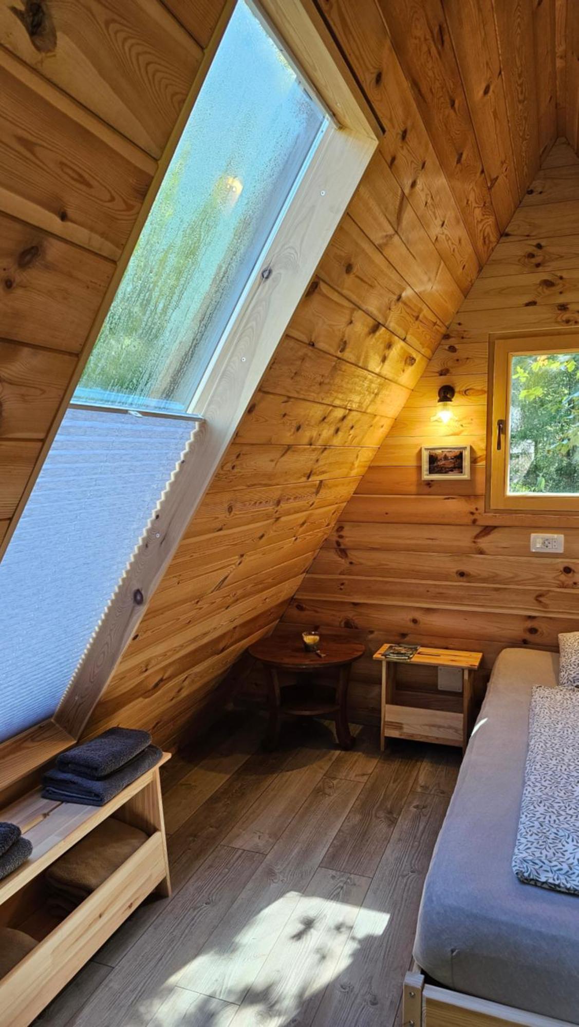 Apartamento Lepa Lopa Stahovica Habitación foto